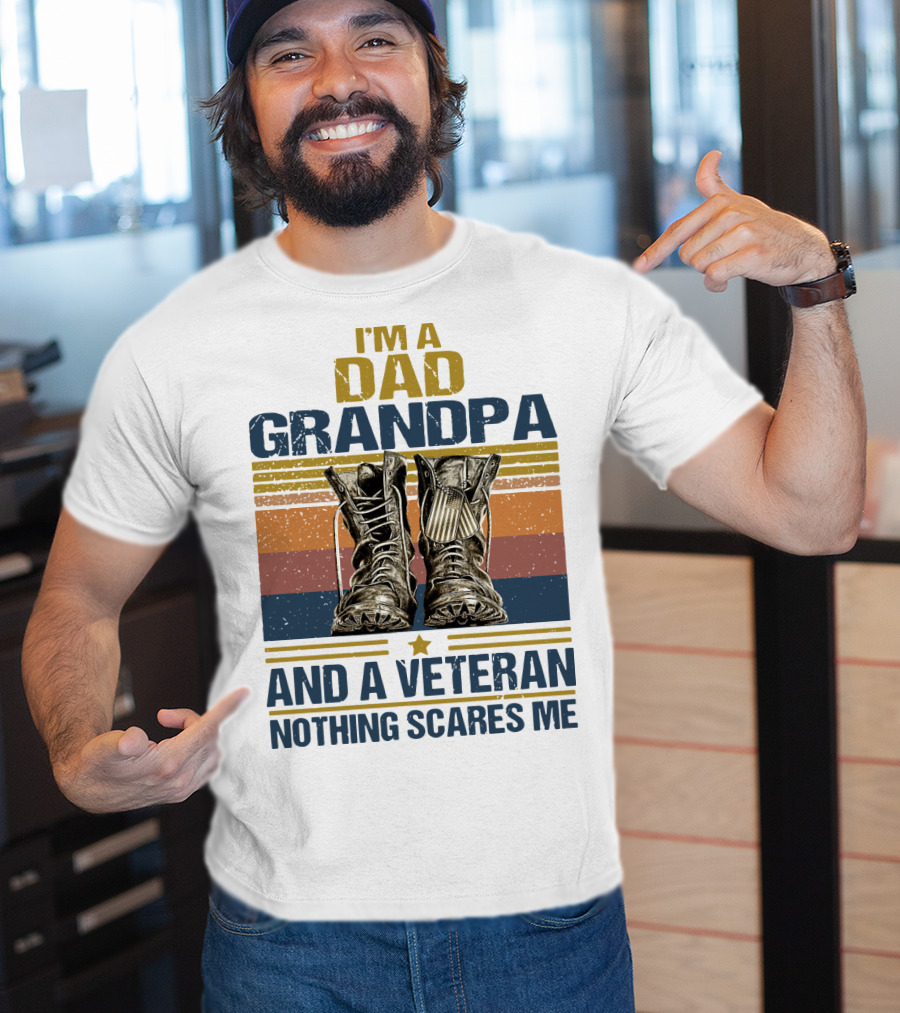 I'm A Dad Grandpa And A Veteran Nothing Scares Me Vintage Shoes T-Shirt