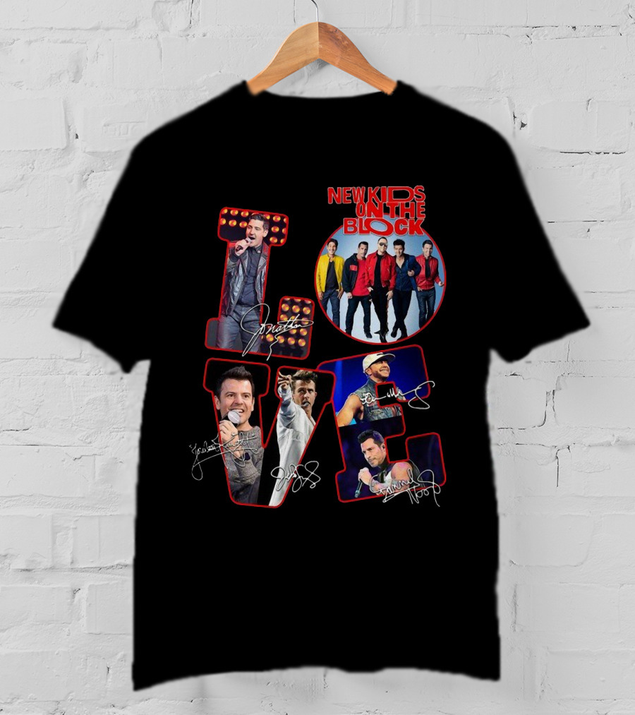 LOVE New Kids On The Block Signatures Group Photo Collection T-Shirt
