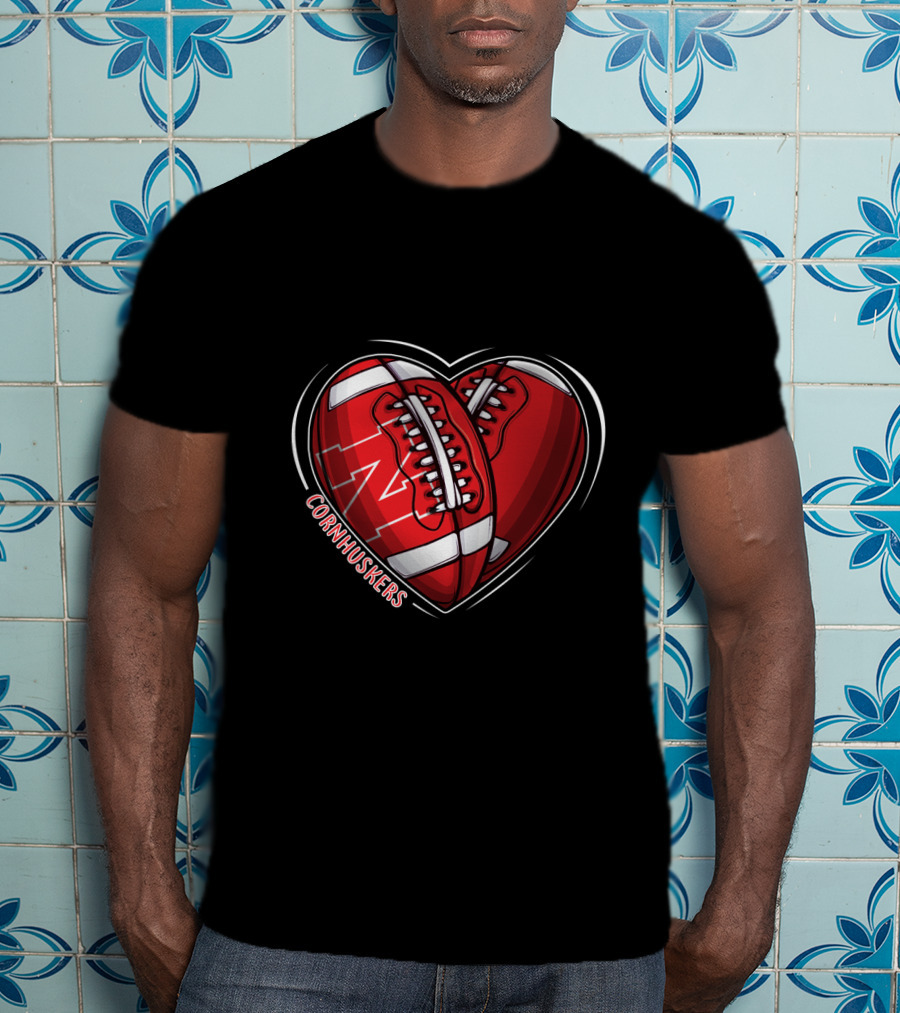 DH 90 NCAA Nebraska Cornhuskers Football Heart T-Shirt