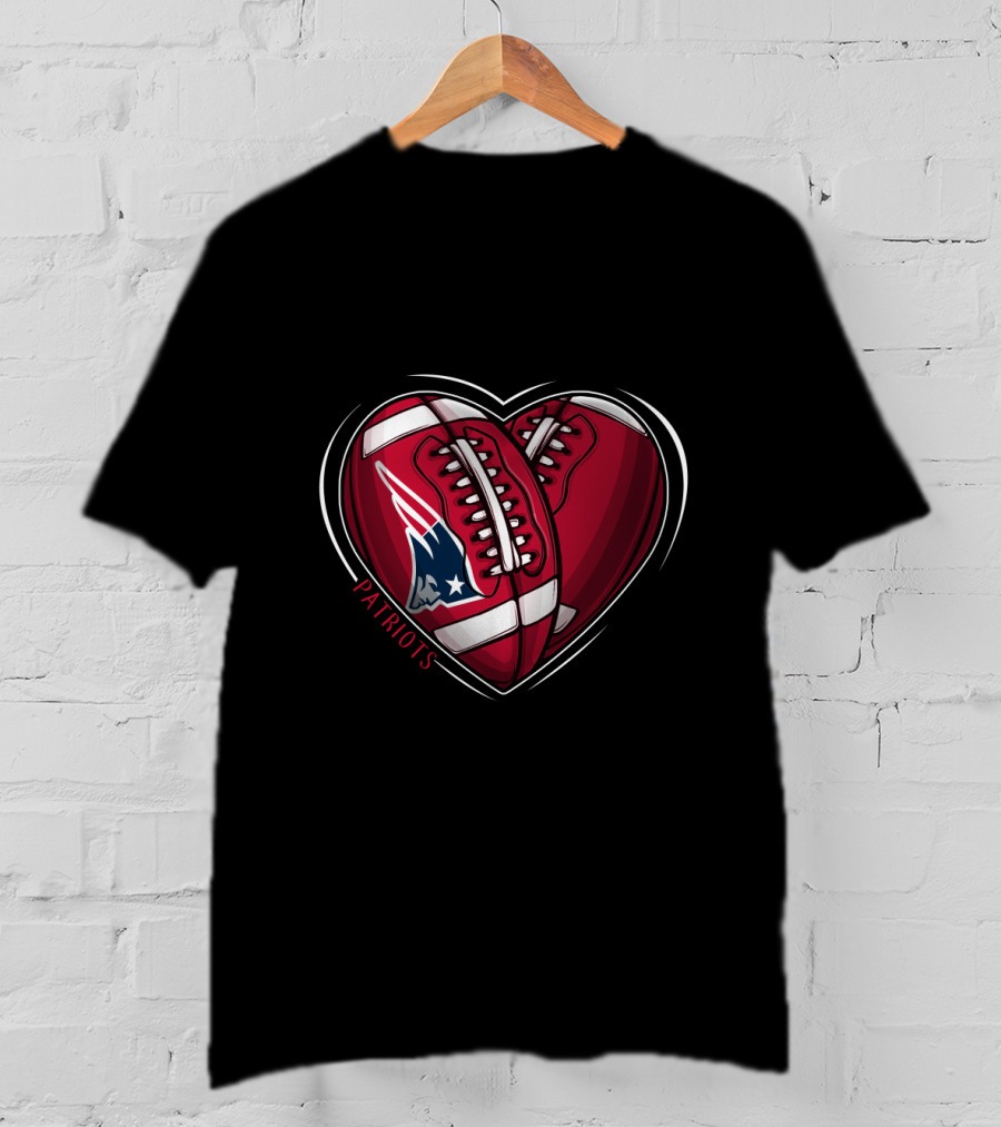 DH 90 NFL New England Patriots Heart Football Patriots T-Shirt