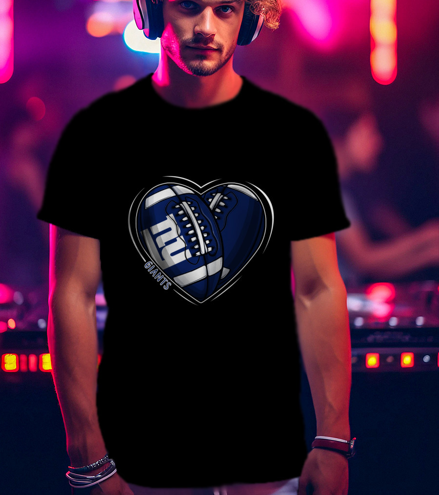 DH 90 NFL New York Giants Football Heart T-Shirt