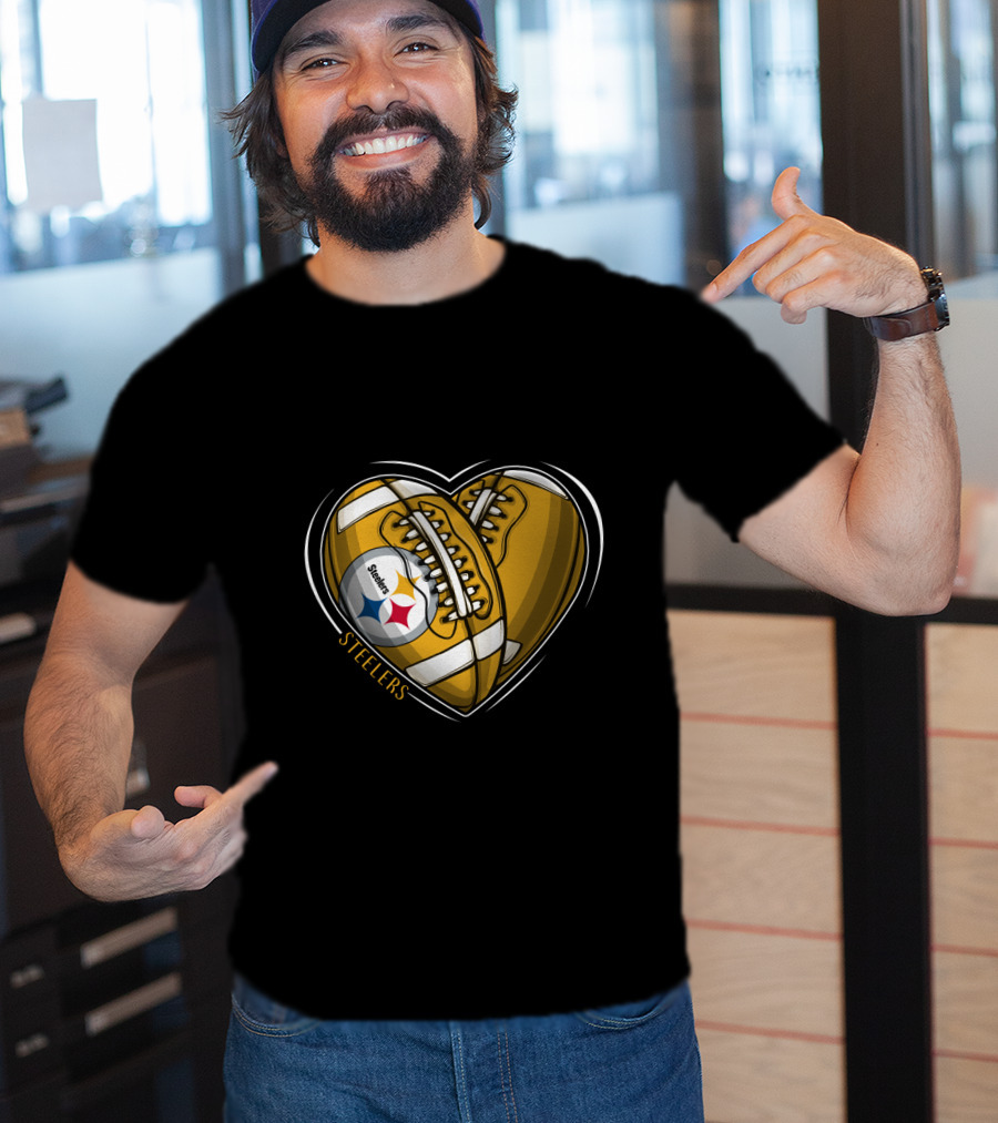 Steelers Heart Football Steelers T-Shirt