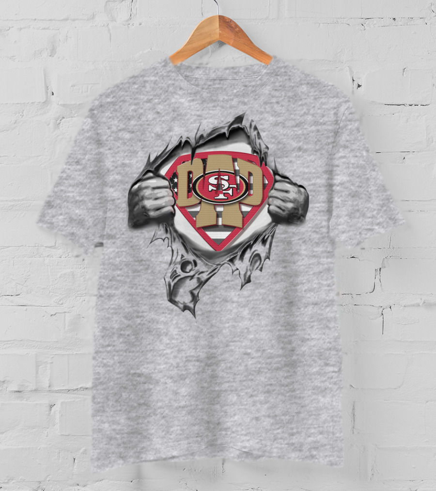 San Francisco 49ers Superdad Emblem With Tearing Hands T-Shirt