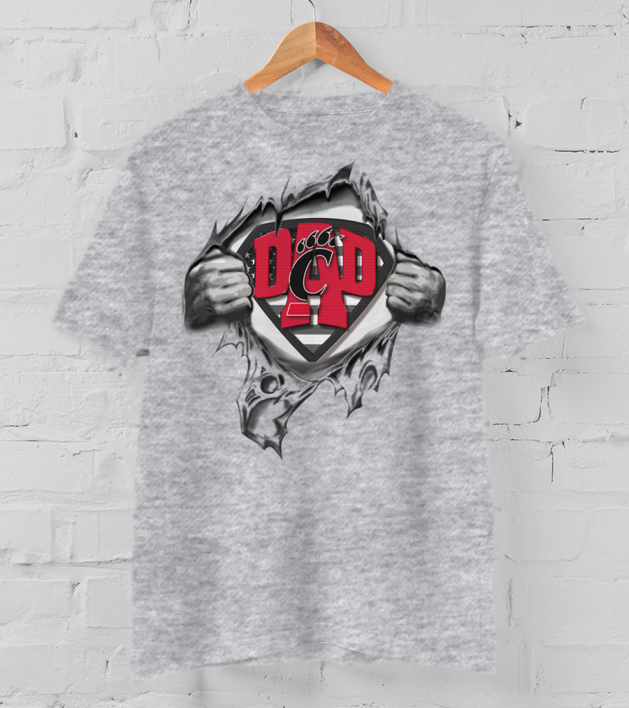 Cincinnati Bearcats Superdad Shield T-Shirt
