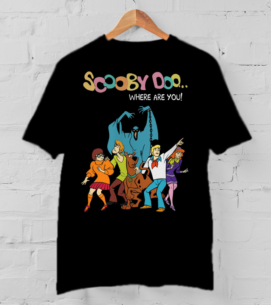 Scooby Doo Where Are You Group And Phantom Scene T-Shirt