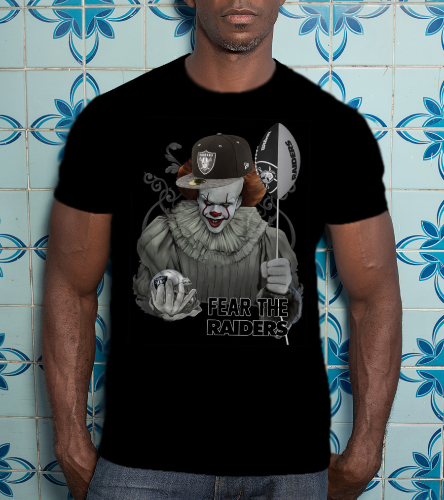 Fear The Raiders Pennywise With Oakland Raiders Hat And Balloon T-Shirt