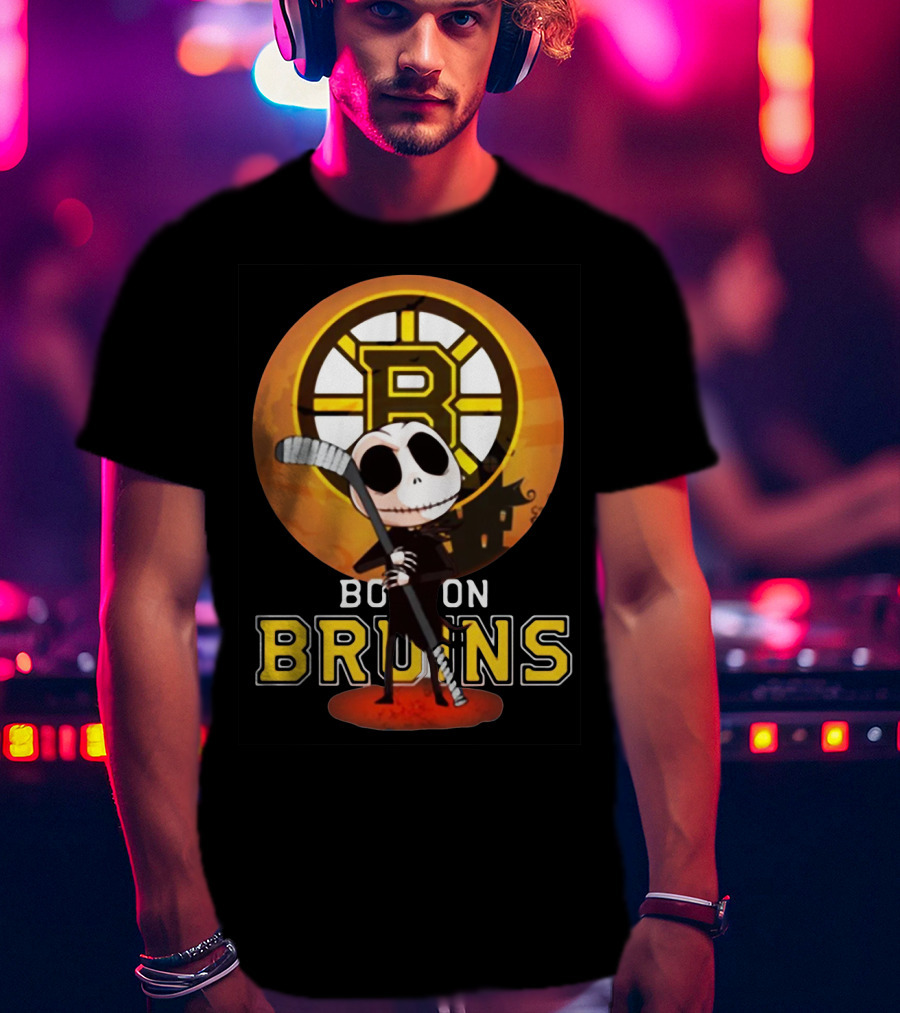 Boston Bruins Jack Skellington Holding Hockey Stick T-Shirt