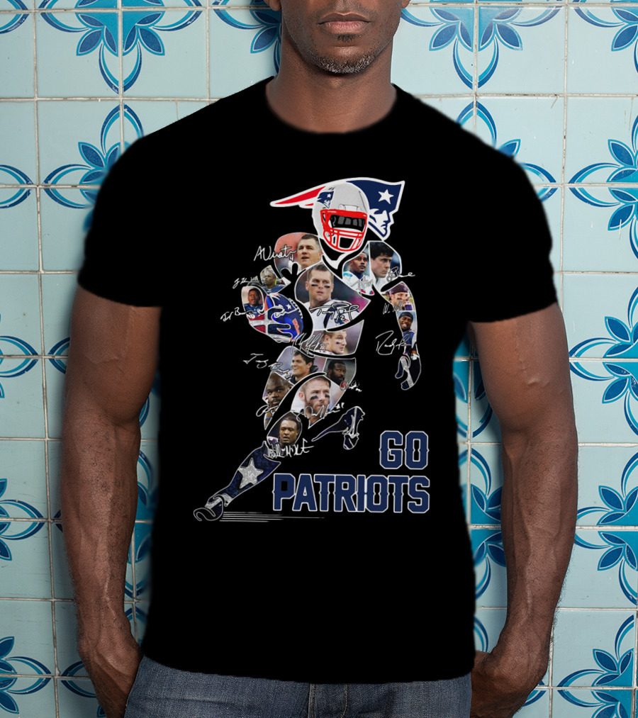 GO PATRIOTS New England Football Player Collage And Signatures T-Shirt