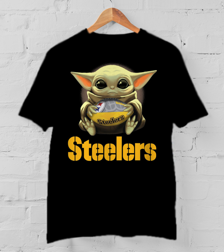 Baby Yoda Steelers Hug Football T-Shirt