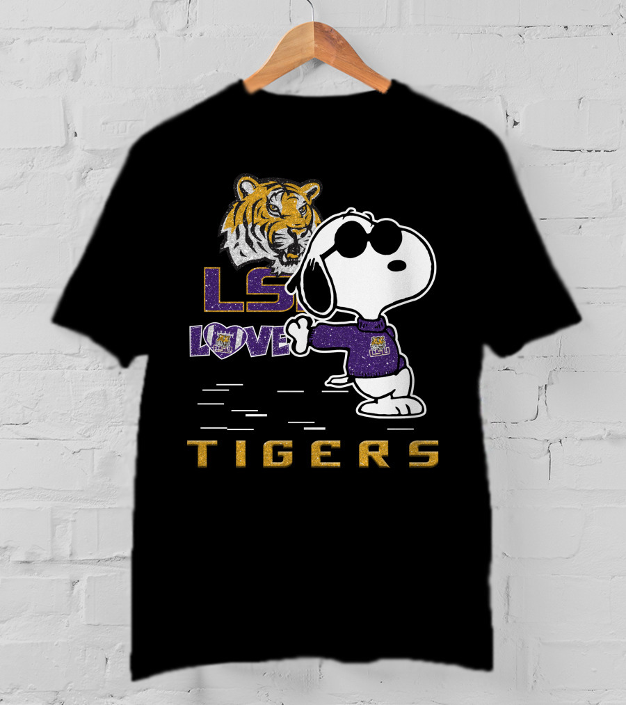 LSU Tigers Love Snoopy Tiger T-Shirt