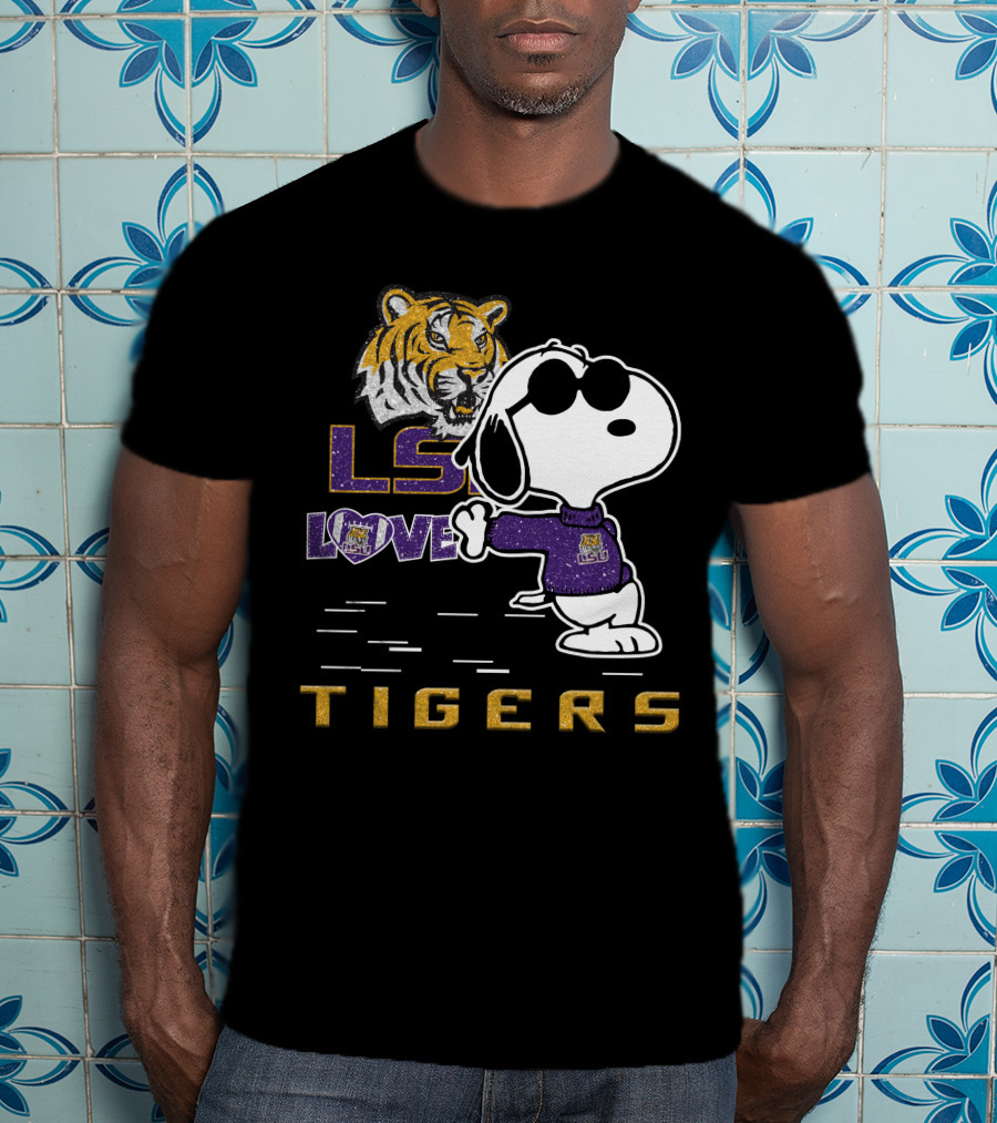 LSU Tigers Love Snoopy Tiger T-Shirt