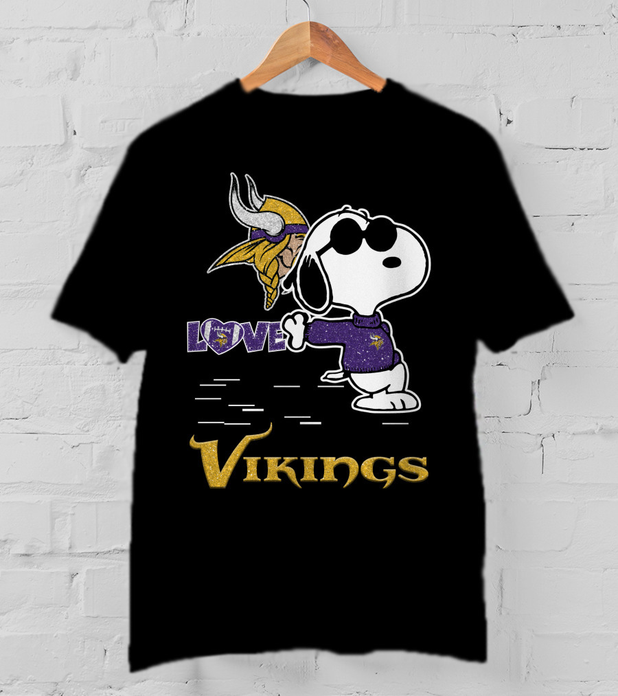 Snoopy Love Minnesota Vikings T-Shirt