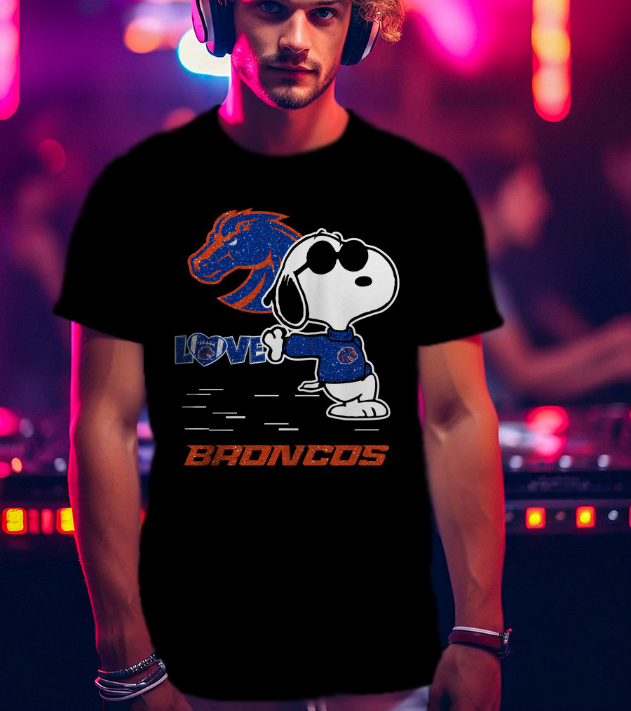 Snoopy Love Boise State Broncos Football Mascot T-Shirt