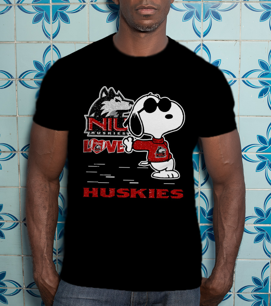 Snoopy NIU Huskies Love Huskies T-Shirt