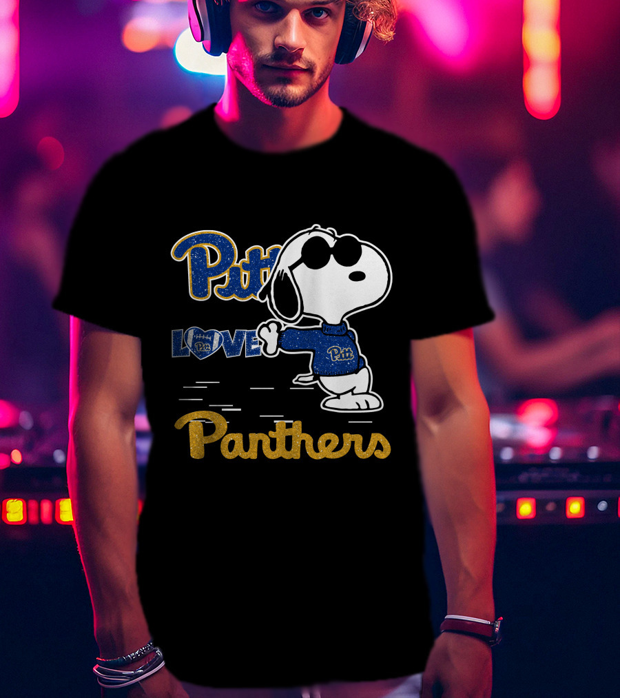 Pitt Love Snoopy Panthers T-Shirt