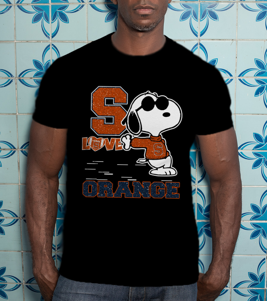 Snoopy Love Syracuse Orange Football T-Shirt