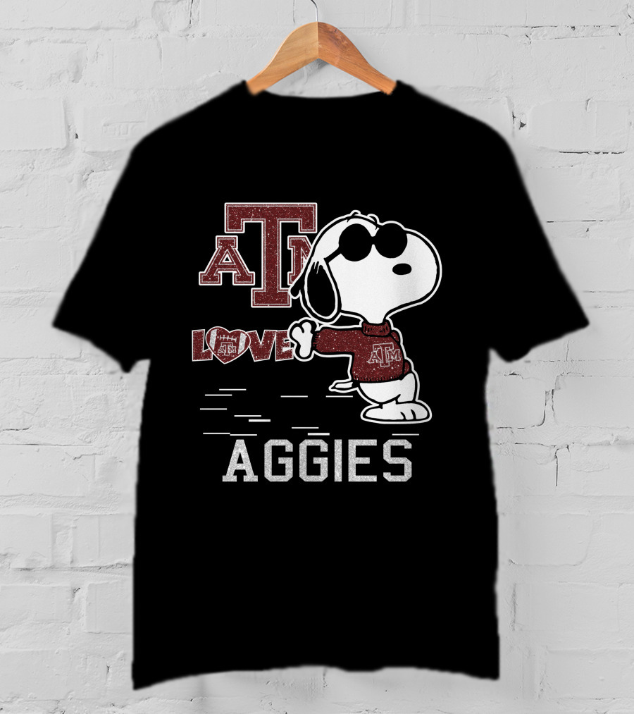 Snoopy AT Love Texas A&M Aggies T-Shirt