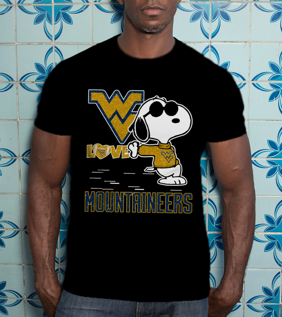 Snoopy Love West Virginia Mountaineers T-Shirt