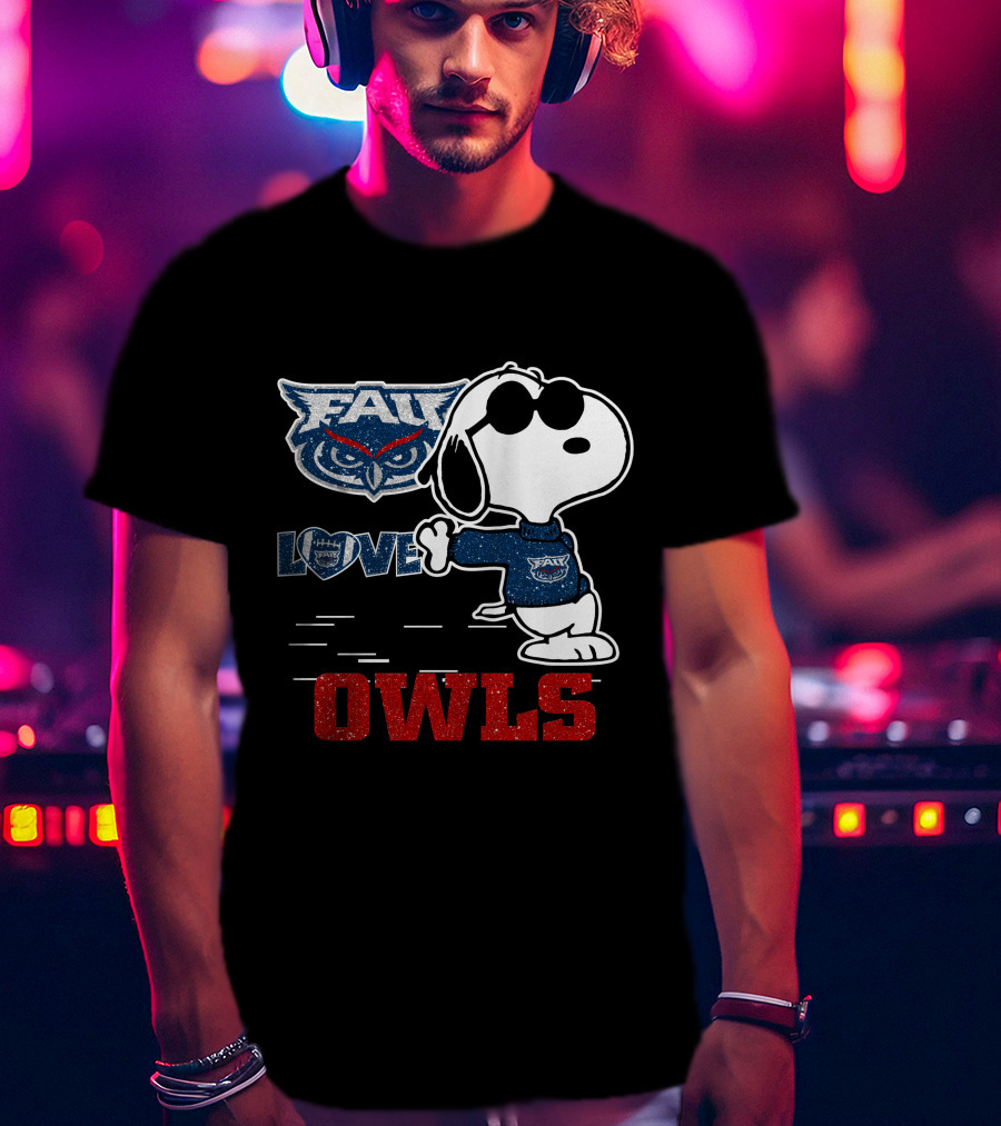 Snoopy Love FAU Owls Football T-Shirt