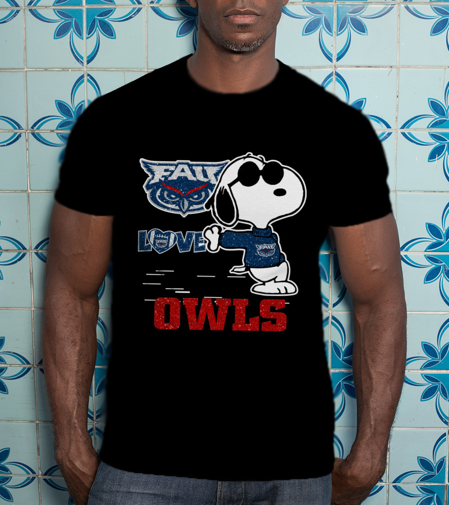 Snoopy Love FAU Owls Football T-Shirt