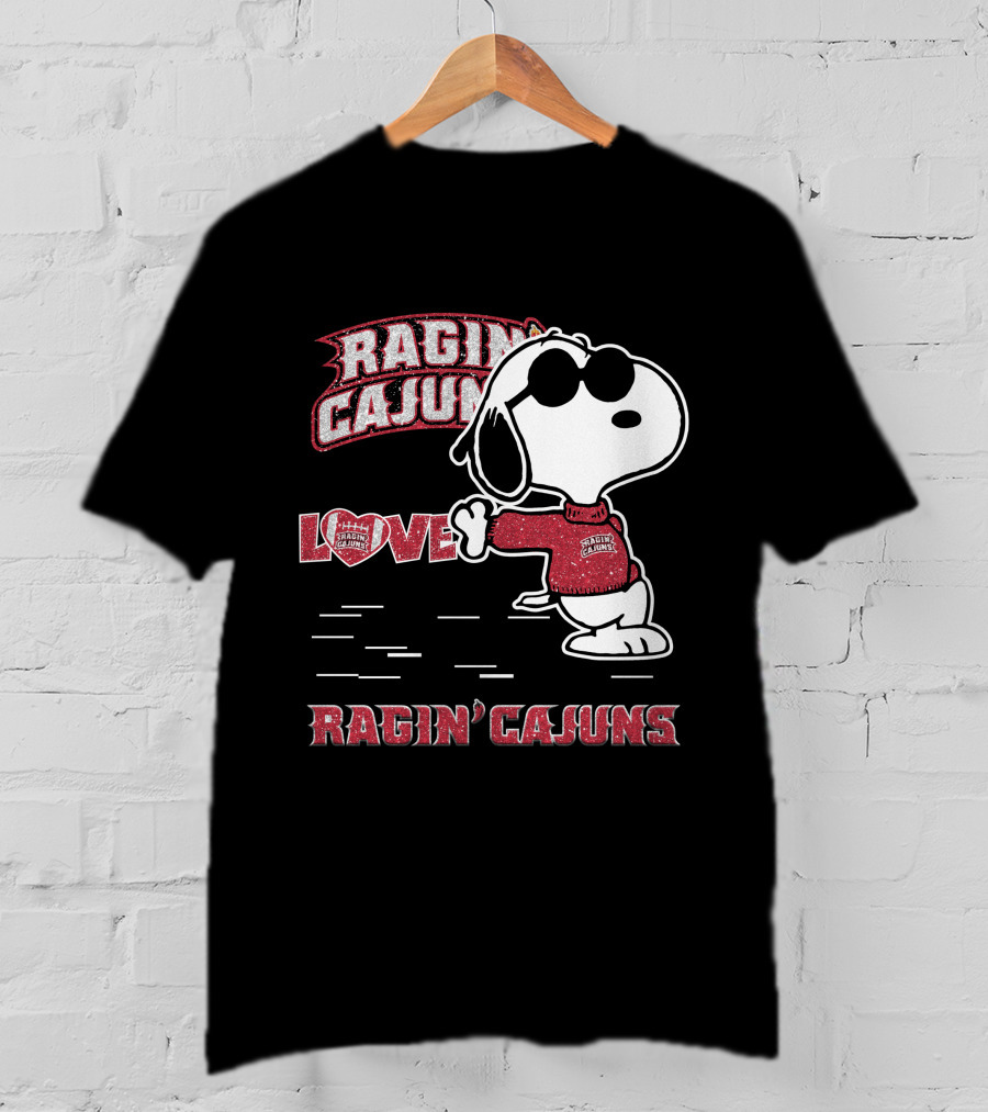 Snoopy Love Ragin' Cajuns Louisiana Lafayette T-Shirt