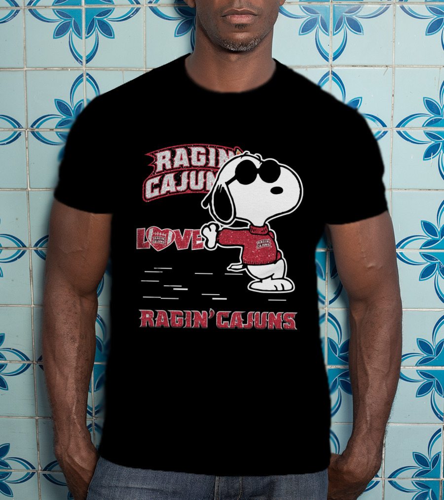 Snoopy Love Ragin' Cajuns Louisiana Lafayette T-Shirt