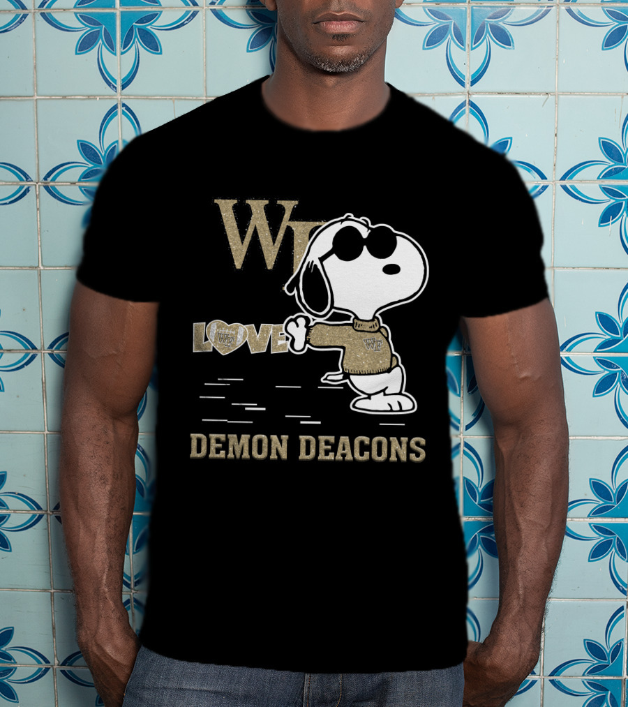 Snoopy Love Wake Forest Demon Deacons WD T-Shirt