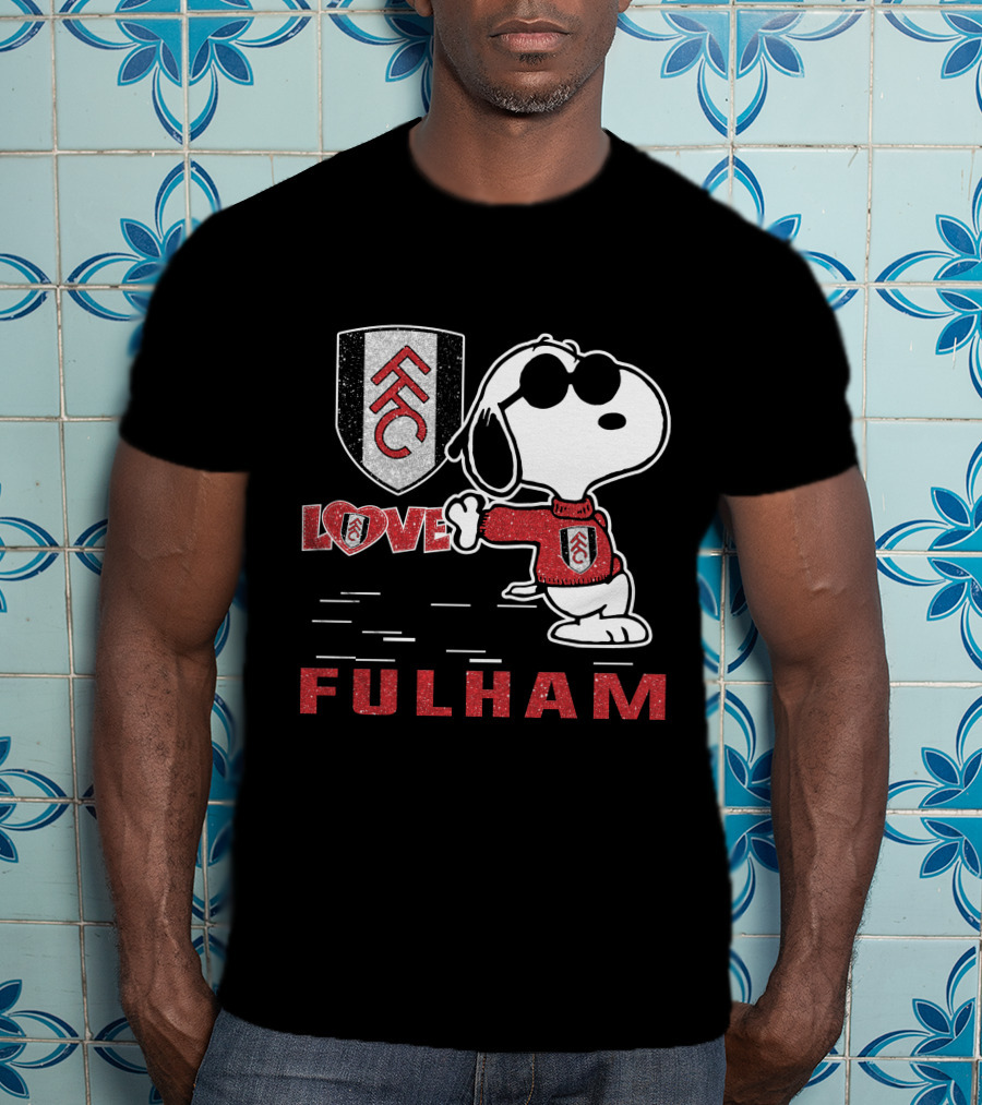 Snoopy Love Fulham Fc Fans Peanuts Football Club Spirit T-Shirt