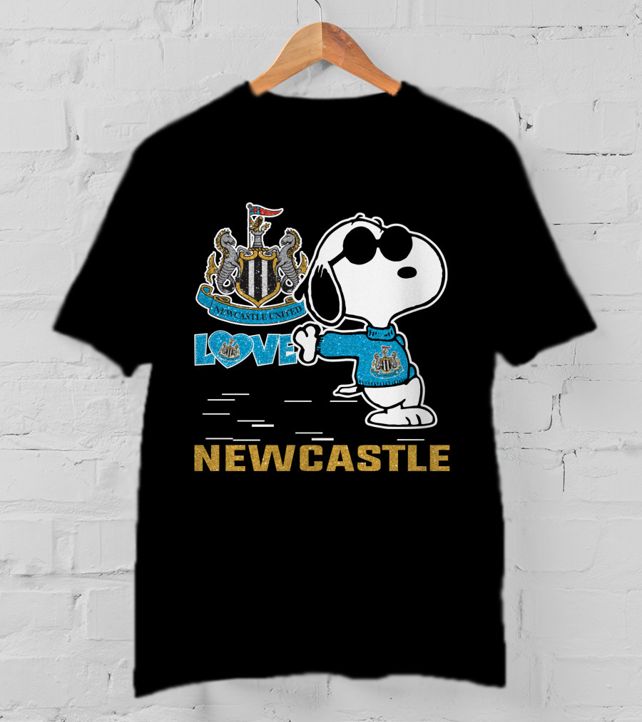 Snoopy Love Newcastle United Football Club T-Shirt