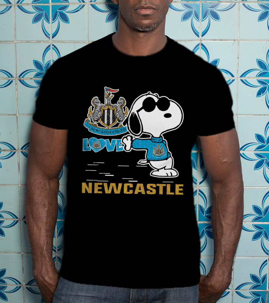 Snoopy Love Newcastle United Football Club T-Shirt