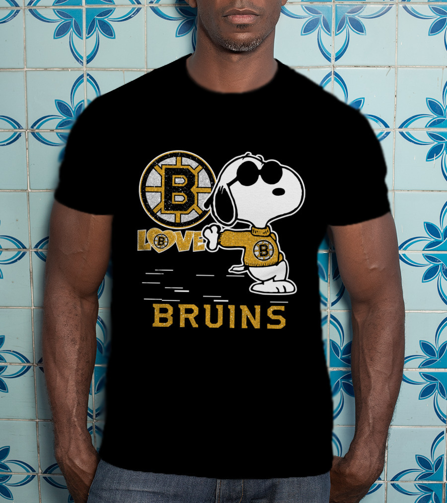 Snoopy Love Bruins Boston T-Shirt