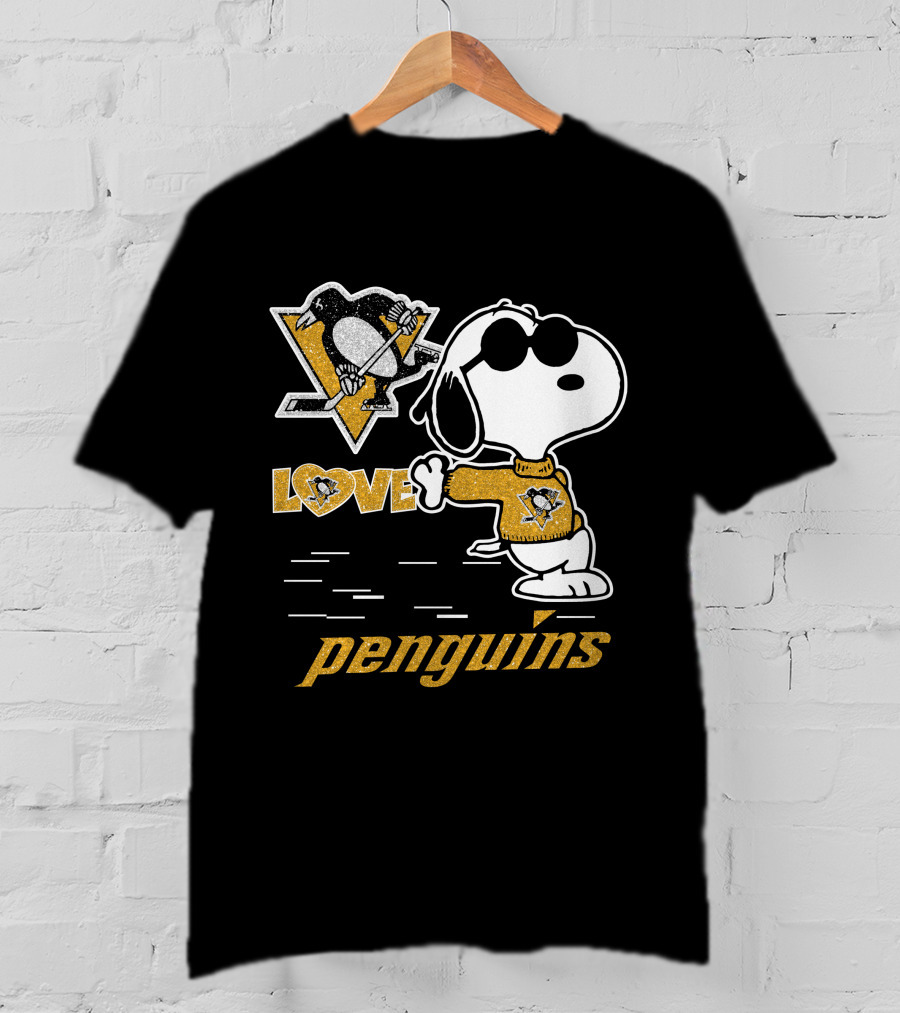Snoopy Penguins Love Pittsburgh Penguins T-Shirt