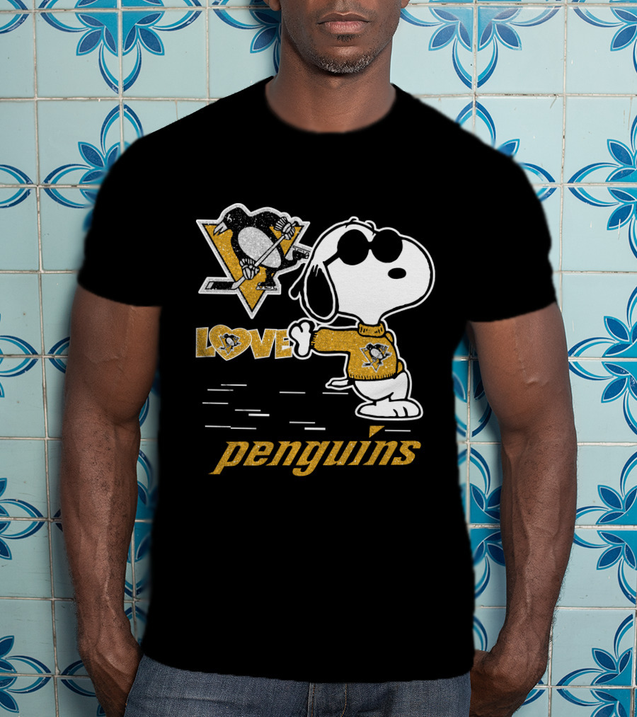 Snoopy Penguins Love Pittsburgh Penguins T-Shirt