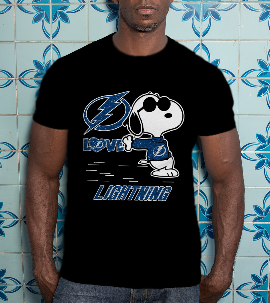 Snoopy Lightning Love Tampa Bay T-Shirt