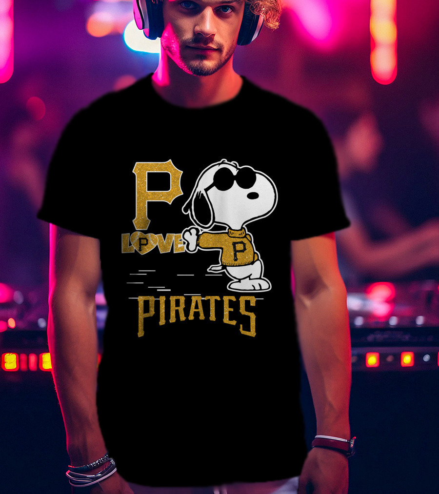 Snoopy Love Pittsburgh Pirates P Baseball T-Shirt