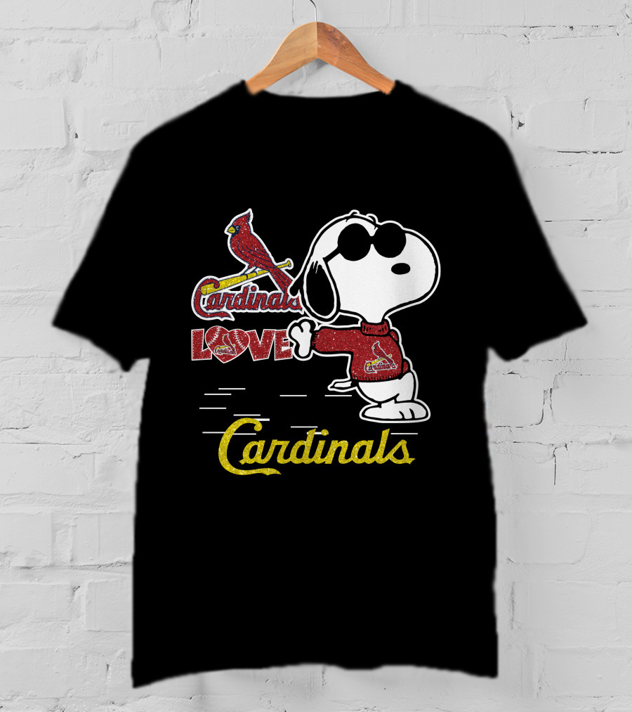 Snoopy Cardinals Love St Louis Cardinals T-Shirt