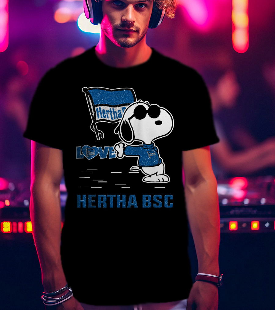 Snoopy Love Hertha BSC Flag T-Shirt