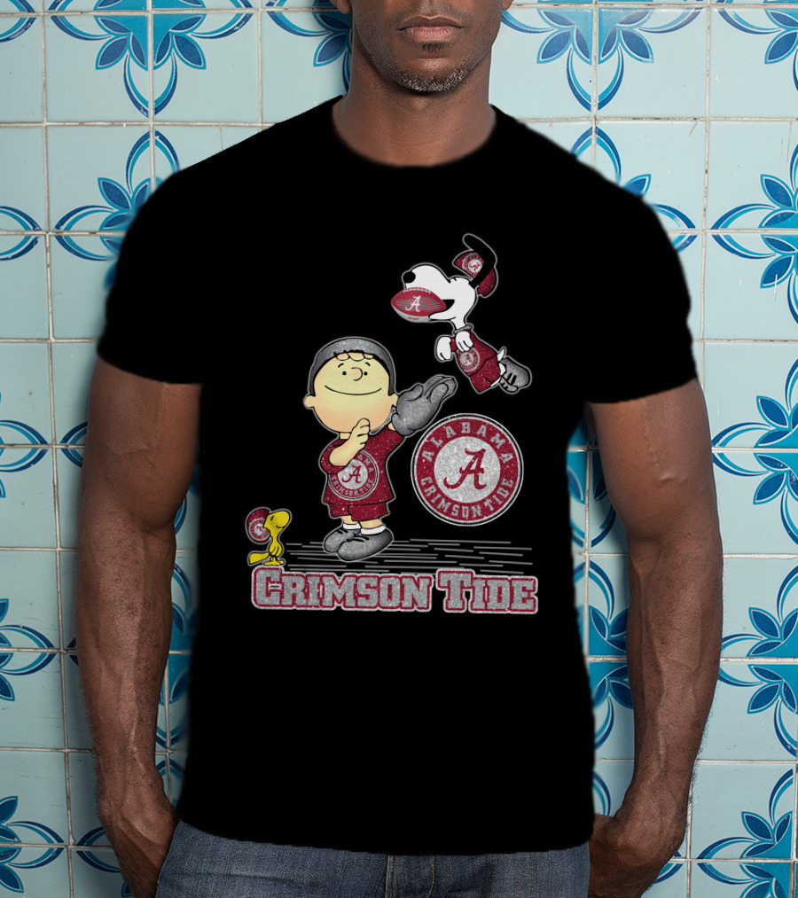 Snoopy And Woodstock Celebrate Alabama Crimson Tide Football T-Shirt