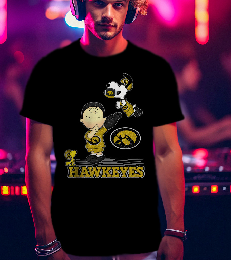 Snoopy And Woodstock Support Iowa Hawkeyes Football With Peanuts T-Shirt