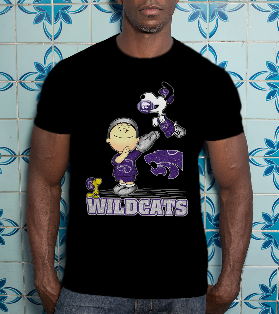 Snoopy Wildcats Kansas State Peanuts Sports T-Shirt