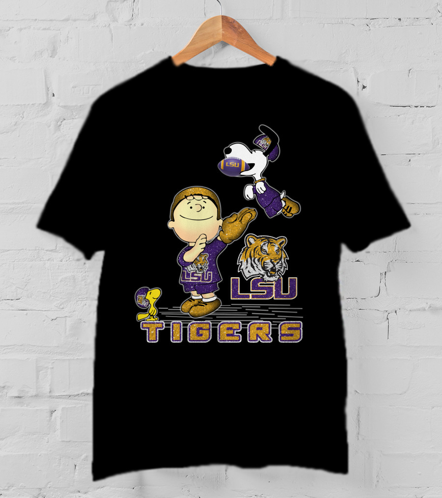 Snoopy LSU Tigers Football Team Spirit T-Shirt
