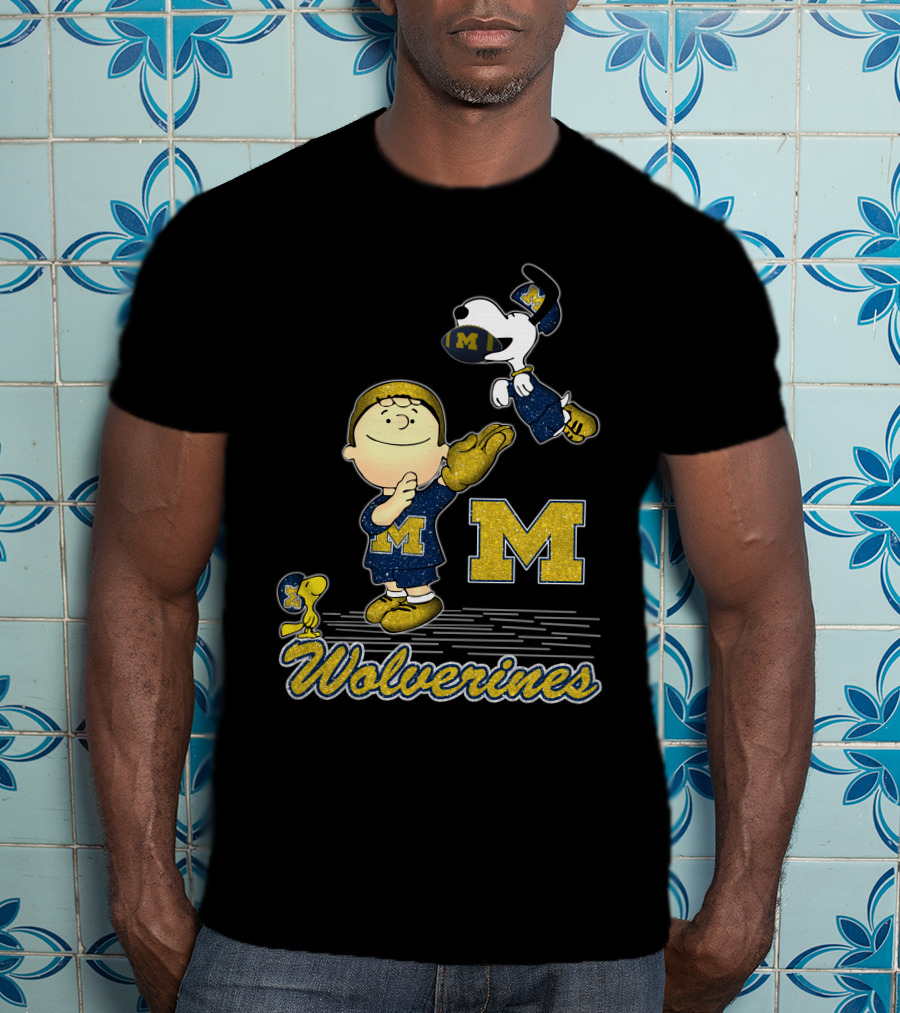 Snoopy And Wolverines Enthusiastic Team Spirit With Peanuts Characters T-Shirt