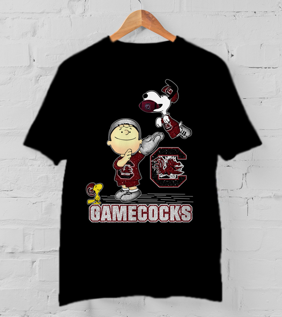 Snoopy And Woodstock Celebrating South Carolina Gamecocks Football T-Shirt