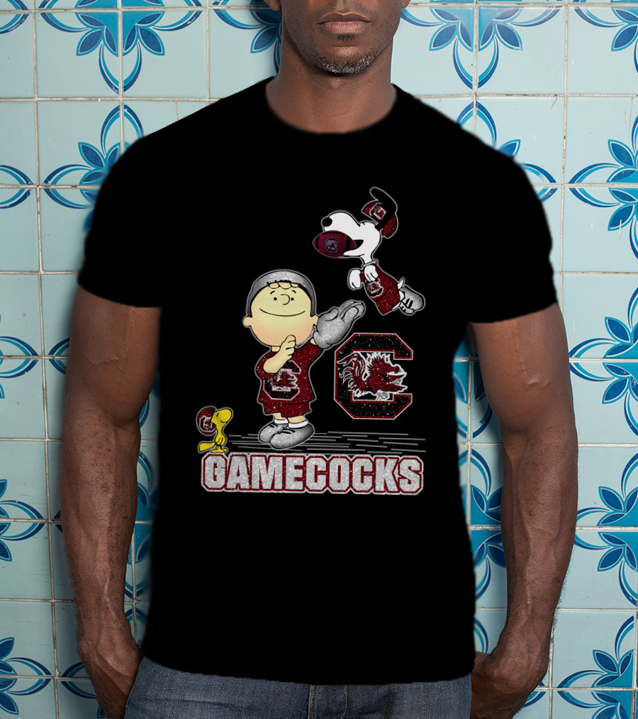 Snoopy And Woodstock Celebrating South Carolina Gamecocks Football T-Shirt
