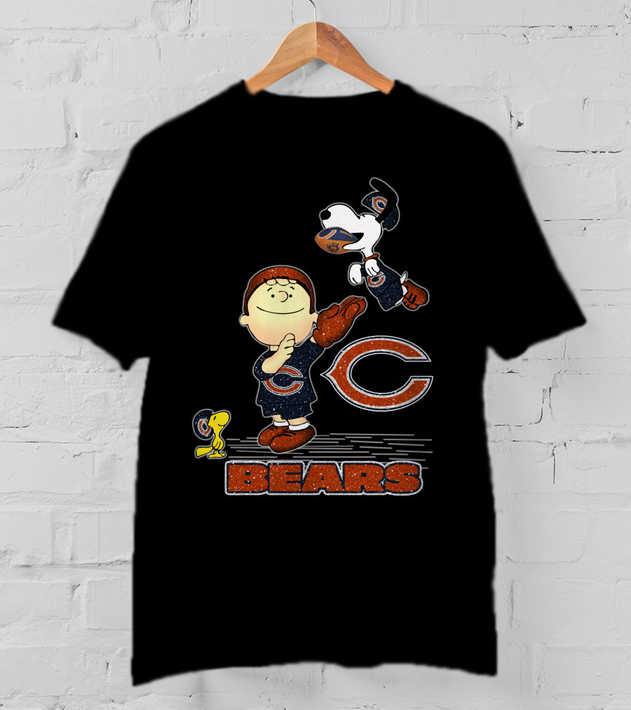 Snoopy Chicago Bears Peanuts Characters Football Enthusiasts T-Shirt