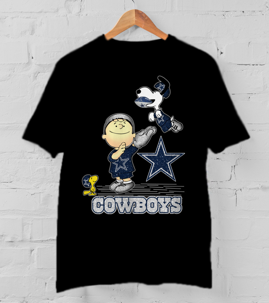 Snoopy Dallas Cowboys Football Star Fan T-Shirt