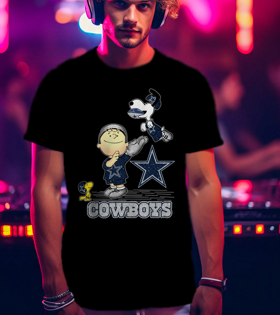 Snoopy Dallas Cowboys Football Star Fan T-Shirt