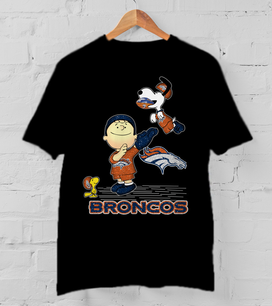Snoopy And Friends Denver Broncos Football T-Shirt