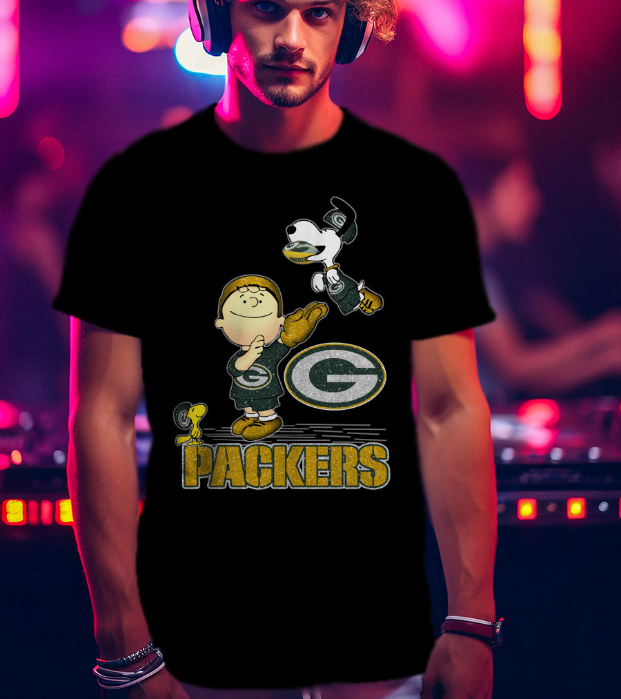 Snoopy And Friends Green Bay Packers Team Spirit T-Shirt