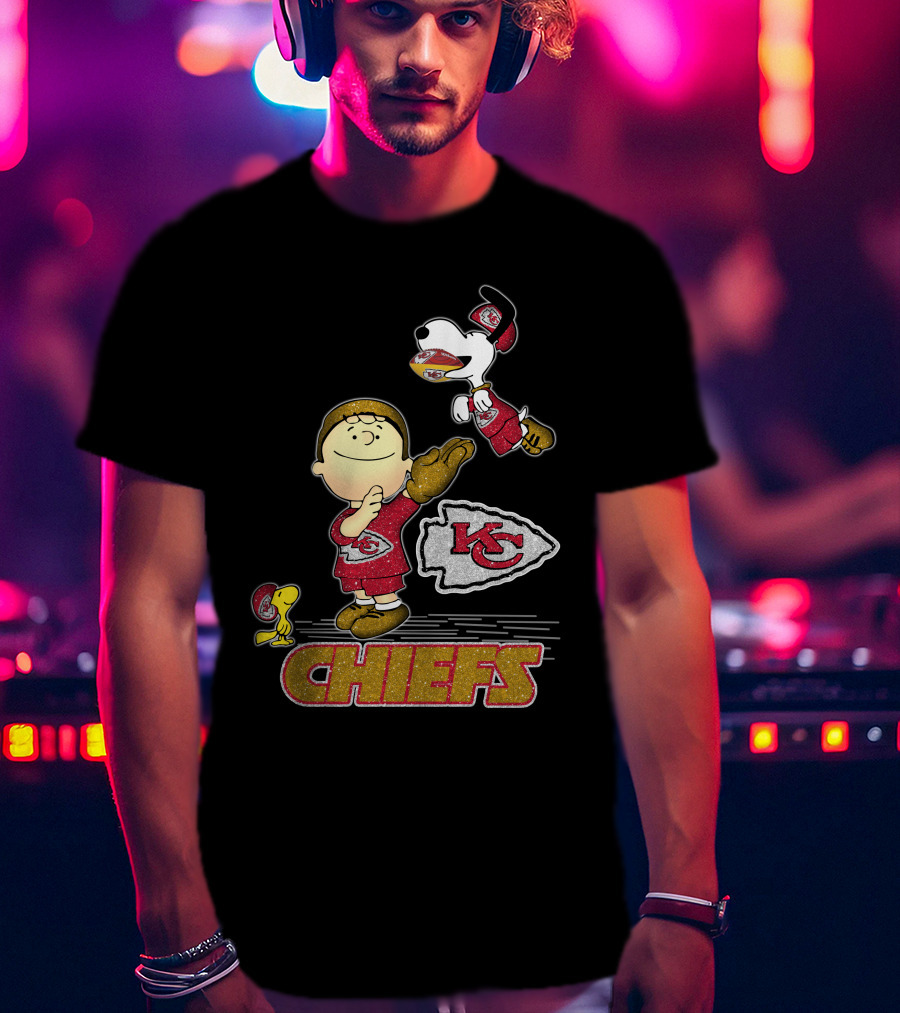 Snoopy And Friends Celebrate Kansas City Chiefs Football T-Shirt